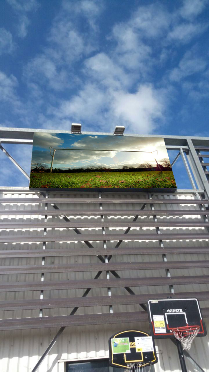 High brightness outdoor LED display